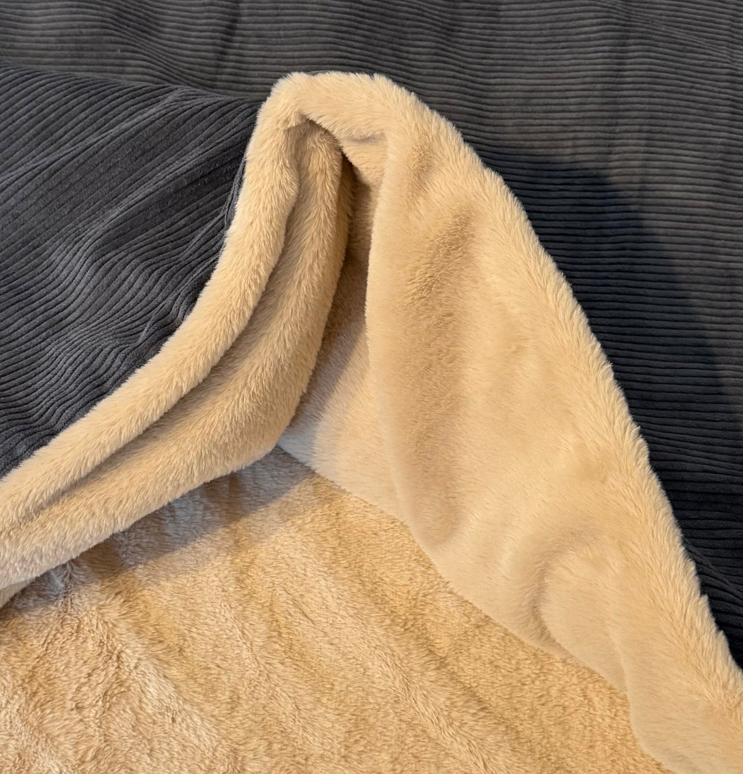 Kuschelnest L grau/beige